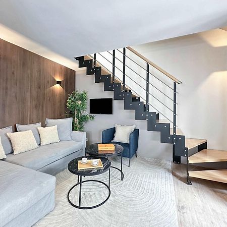 Appartement Stylish & Chic Duplex Near Eiffel Tower à Paris Extérieur photo