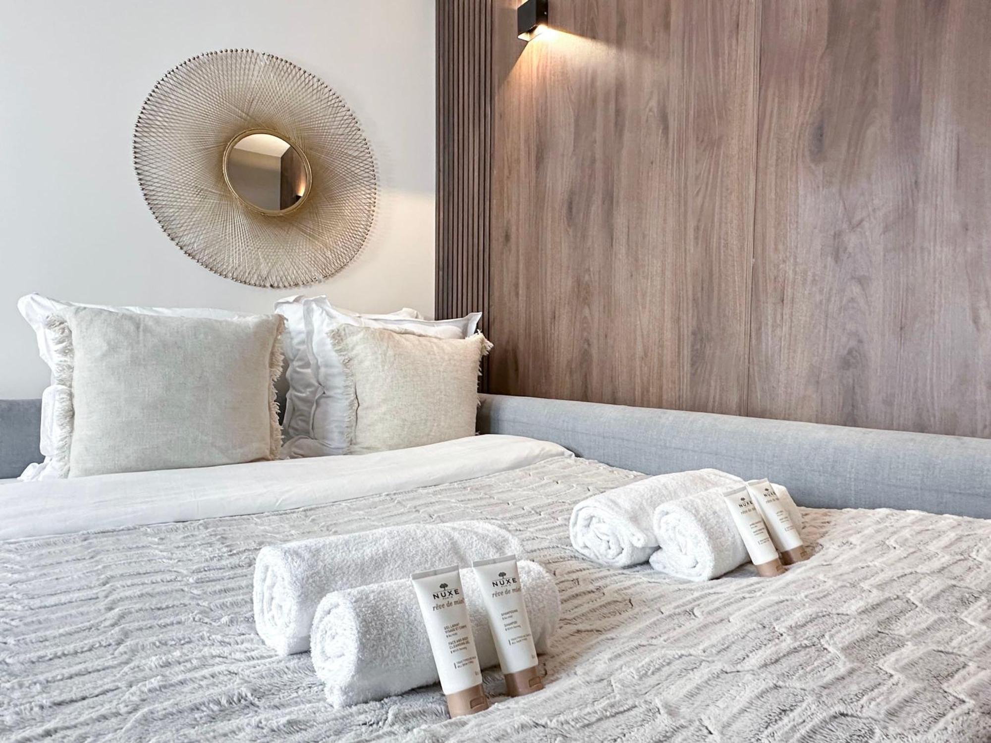 Appartement Stylish & Chic Duplex Near Eiffel Tower à Paris Extérieur photo