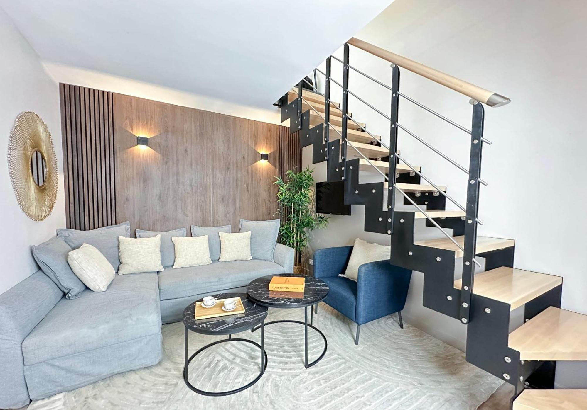 Appartement Stylish & Chic Duplex Near Eiffel Tower à Paris Extérieur photo