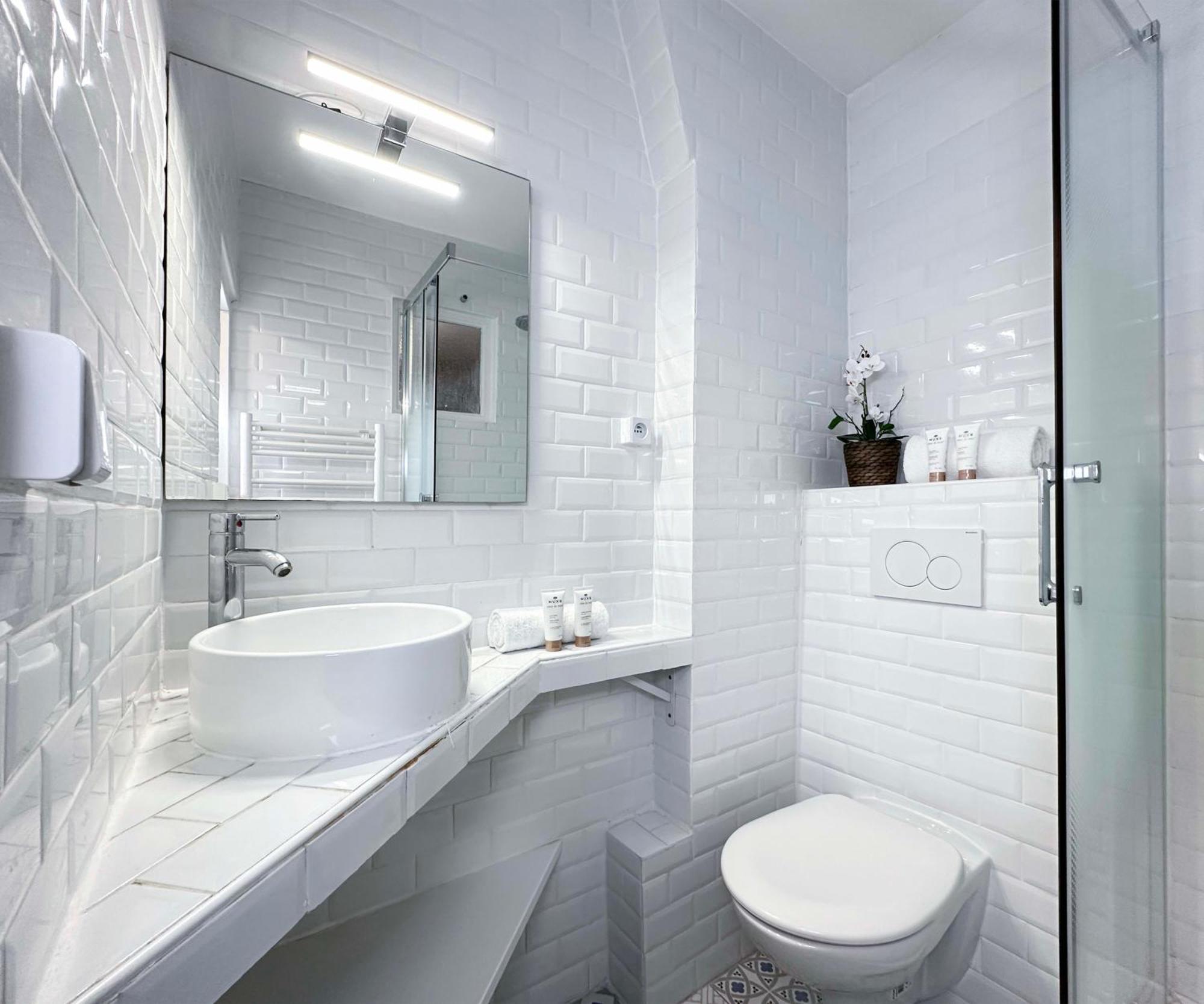 Appartement Stylish & Chic Duplex Near Eiffel Tower à Paris Extérieur photo
