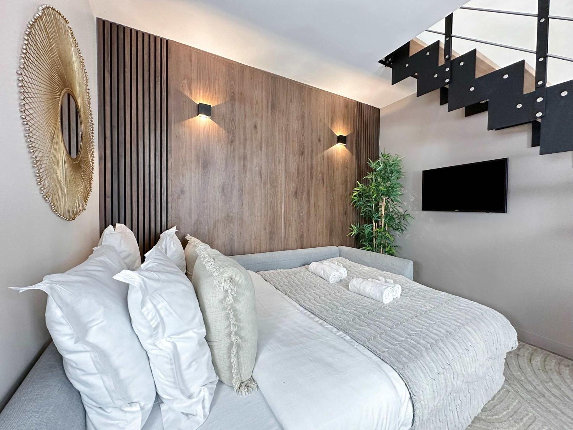 Appartement Stylish & Chic Duplex Near Eiffel Tower à Paris Extérieur photo
